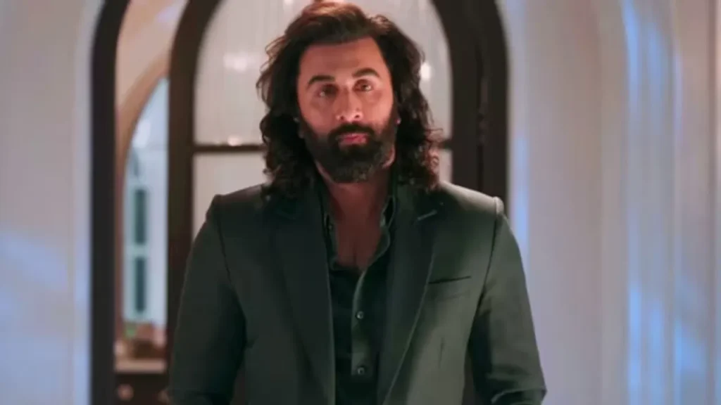 2025 के 7 सबसे अमीर बॉलीवुड हीरो – Shah Rukh से Ajay तक की दौलत का खुलासा

