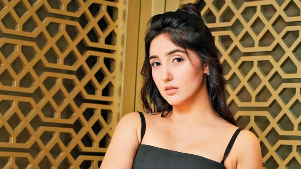 Bigg Boss 19 के कंटेस्टेंट्स की लग्ज़री लाइफस्टाइल Tanya Mittal की कोठी से लेकर Ashnoor Kaur की BMW तक 33 Bigg Boss 19 कंटेस्टेंट्स की लग्ज़री लाइफस्टाइल Tanya Mittal की कोठी से लेकर Ashnoor Kaur की BMW तक