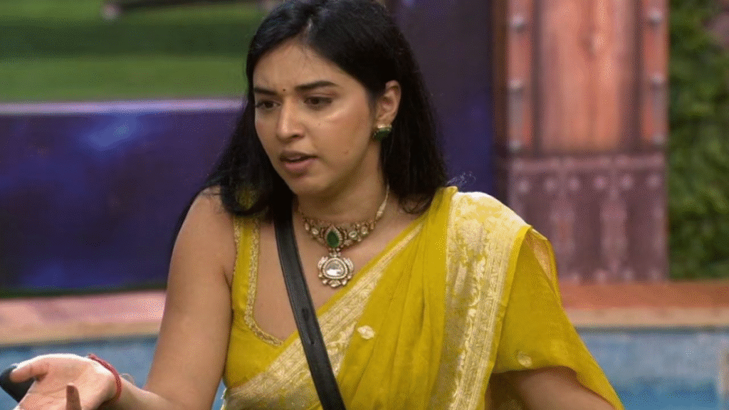 Bigg Boss 19 Tanya Mittal ने कहा 7 Star होटल भी घर के सामने छोटे इंटरनेट ने कहा Antilia भी फेल