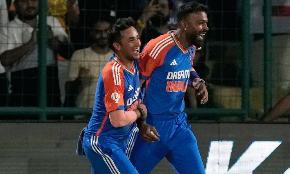 Asia Cup Final 2025 Team India update Hardik Pandya doubtful Abhishek Sharma fit to play vs Pakistan