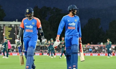 IND vs AUS 2nd T20 Live Score: India Struggle at 93/5 in Melbourne as Hazlewood Shines
