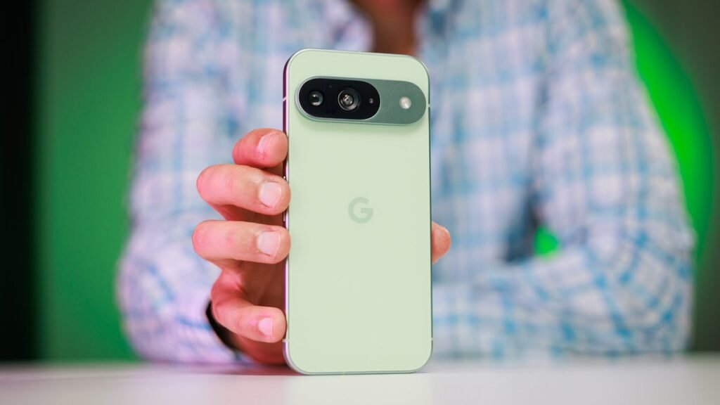 Google Pixel 9 पर मिला धमाकेदार ऑफर इस फेस्टिव सीजन में 25 हजार रुपये से ज्यादा सस्ता 33 Google Pixel 9 इस फेस्टिव सीजन में 25 हजार रुपये से ज्यादा सस्ता, ऑफर्स ने बढ़ाई डिमांड