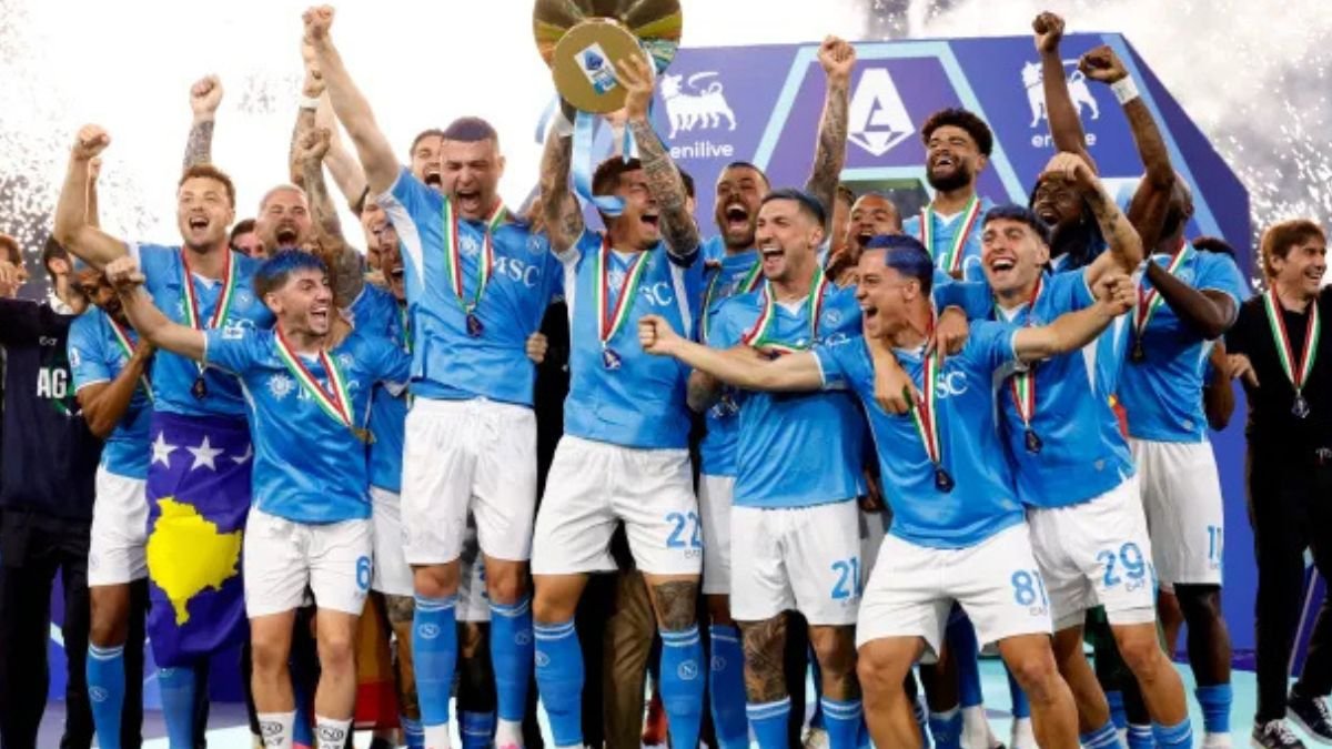 Rasmus Hojlund Goal Lifts Napoli to Serie A Top as AC Milan Held by Juventus