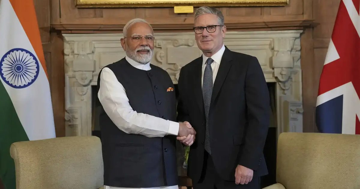 मुंबई में पीएम मोदी और कियेर स्टार्मर ने सुना अरिजीत सिंह और एड शीरन का ‘Sapphire’, बोले – यह भारत-यूके साझेदारी का प्रतीक है