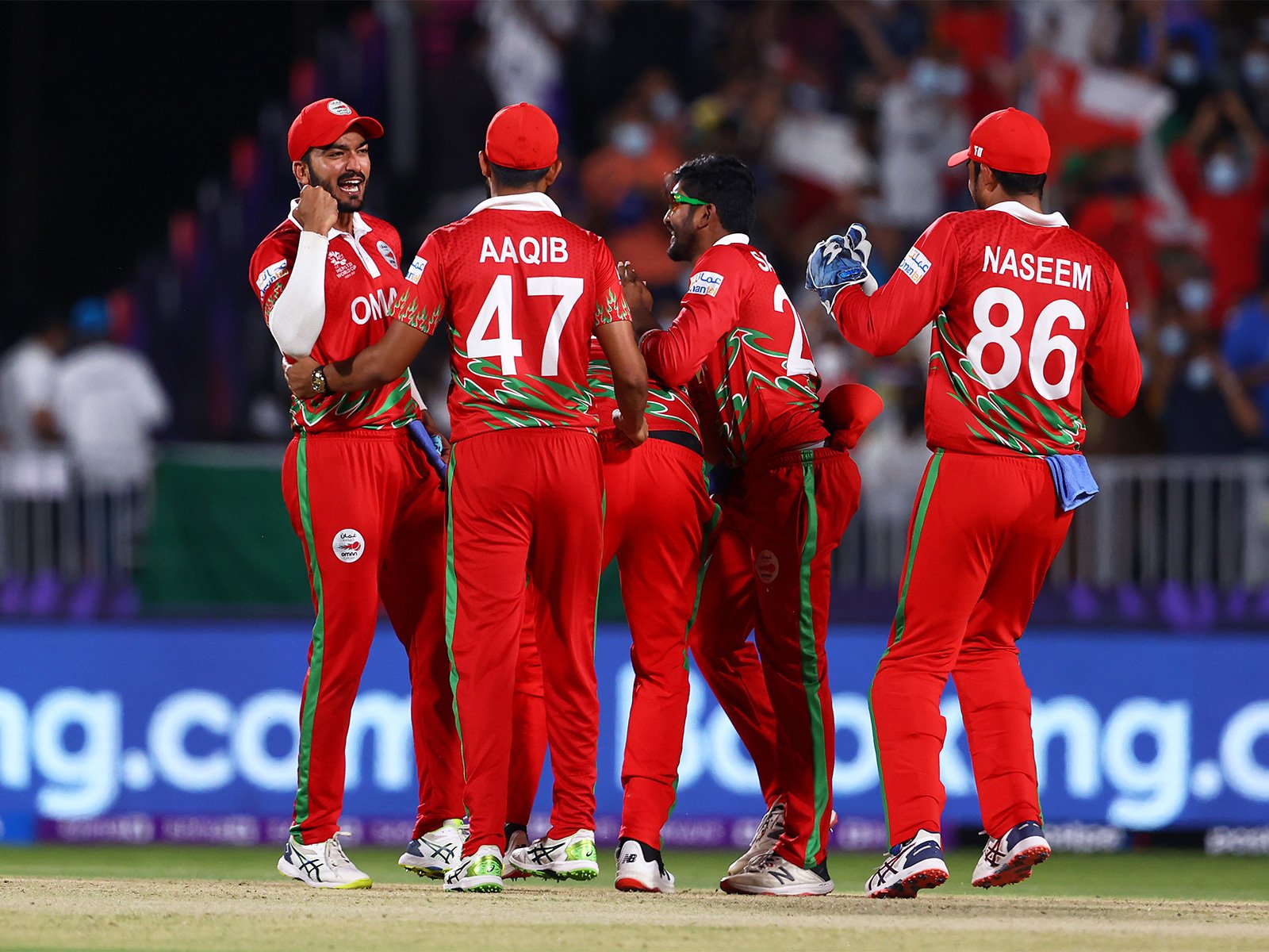 विनायक शुक्ला की शानदार पारी से ओमान सुपर सिक्स में पहुंचा | ICC T20 World Cup Qualifier