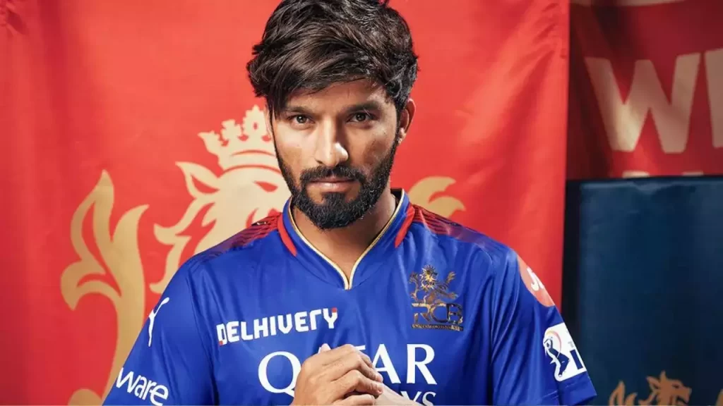 IPL 2026: RCB ने जारी की रिटेंशन–रिलीज़ लिस्ट Livingstone, Ngidi बाहर; फुल स्क्वॉड और पर्स अपडेट
