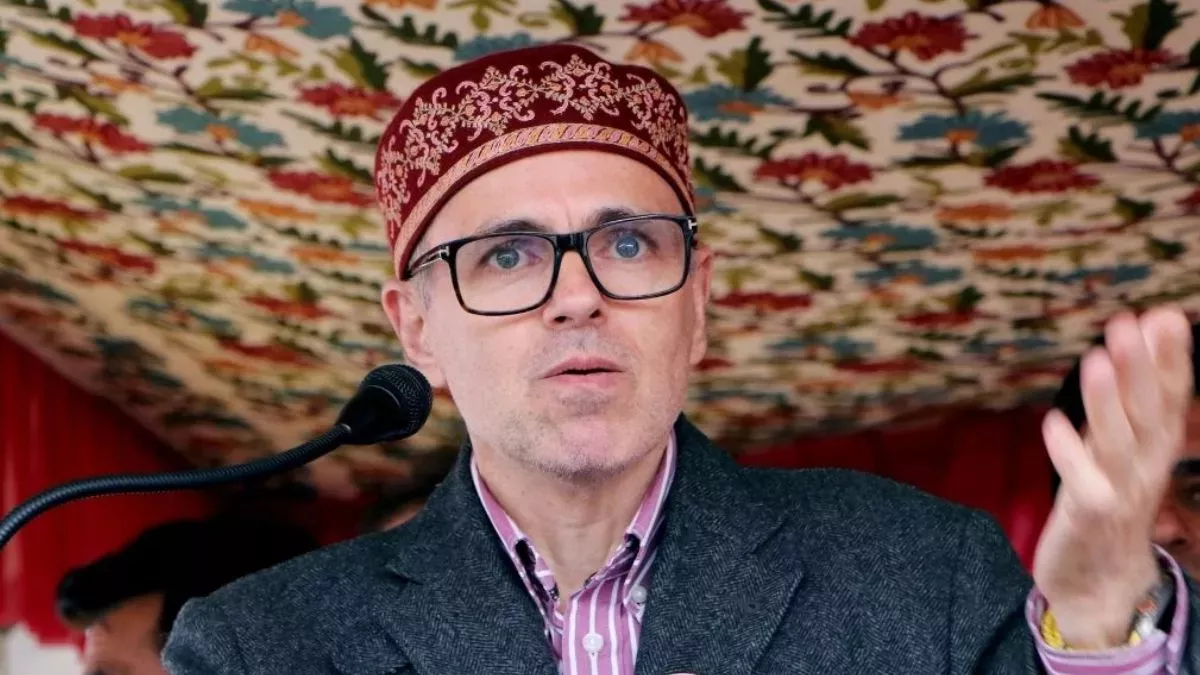 Omar Abdullah Attacks PDP During Budgam Bypoll Campaign | Dainik Diary