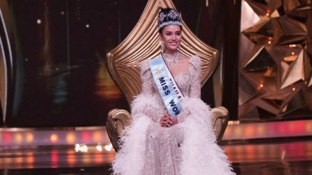 Miss Universe 2025 विवाद: Miss Mexico से झगड़े के बाद थाई डायरेक्टर नावत इत्साराग्रिसिल ने मांगी माफी | Dainik Diary