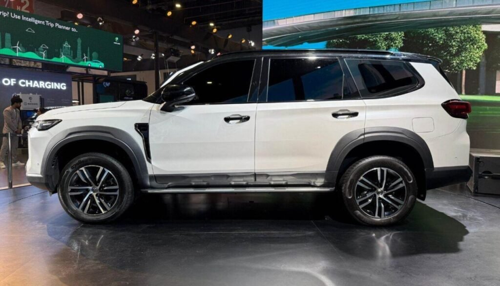 MG Majestor के स्पेसिफिकेशन, फीचर्स, कीमत और लॉन्च डिटेल्स हिंदी में