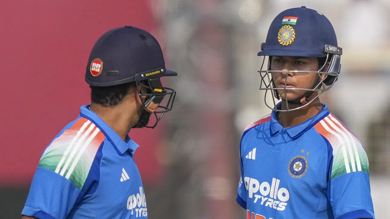 Yashasvi Jaiswal Maiden ODI Century: भारत ने साउथ अफ्रीका को हराकर जीती सीरीज़ | Dainik Diary