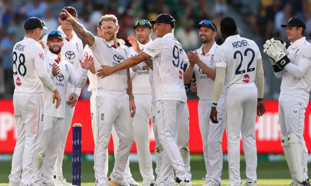 Australia में Ashes हार के बाद England टीम की समीक्षा का ऐलान करता ECB, बदलाव के संकेत साफ।