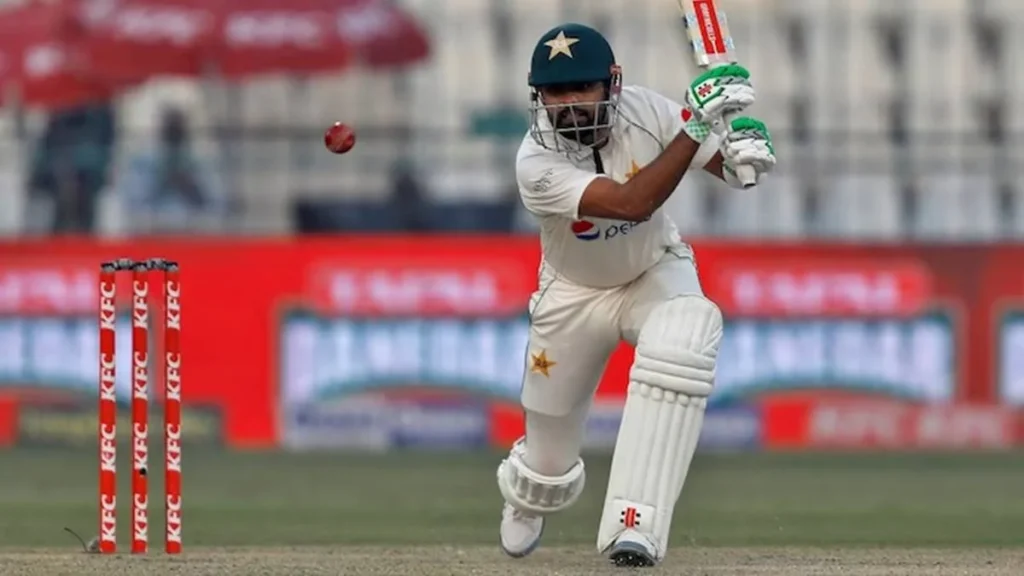 ‘Get out of the way’ वाला पल, Steve Smith को यकीन नहीं हुआ Babar Azam की फील्डिंग पर 32 ‘get out of the way’ वाला पल, steve smith को यकीन नहीं हुआ babar azam की फील्डिंग पर