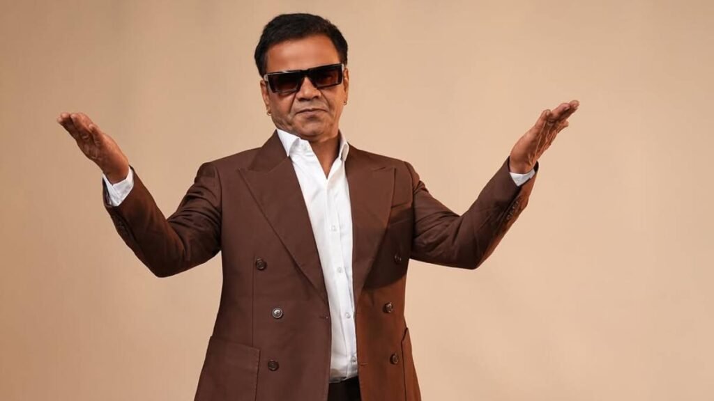 Rajpal Yadav के चेक बाउंस केस पर दोस्त का बड़ा बयान इरादे बिल्कुल साफ हैं एक एक रुपया लौटाएंगे 32 rajpal yadav 2 1770875480
