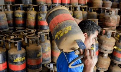 Bengaluru और Chennai के होटल संगठनों ने commercial LPG की सप्लाई ठप होने पर रेस्तरां बंद करने की चेतावनी दी है — Iran-US युद्ध से शुरू हुआ तेल संकट अब India की थाली तक पहुँच गया है।