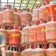 LPG संकट पर सरकार बोली — घबराएं नहीं, दो जहाज़ Strait of Hormuz पार कर रवाना | Dainik Diary