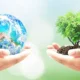 World Earth Day 2026: जानिए तारीख, थीम और पर्यावरण संरक्षण का महत्व