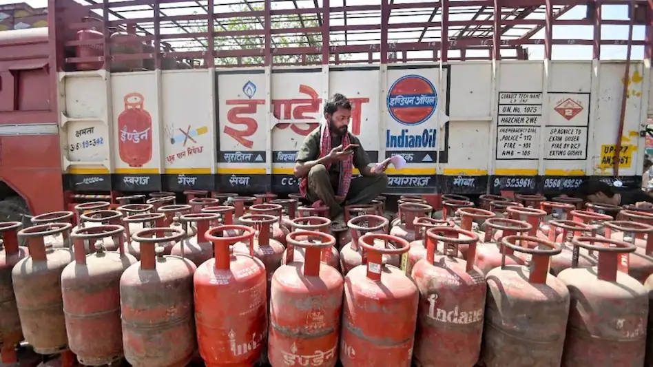 69cf3fdada940 lpg crisis 031932930 16x9 1