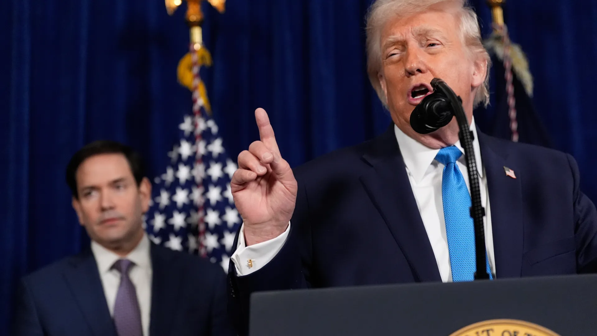 Trump की Deadline में 24 घंटे से कम बाकी, Iran बोला - धमकियों से नहीं मिटेगी America की बेइज्जती