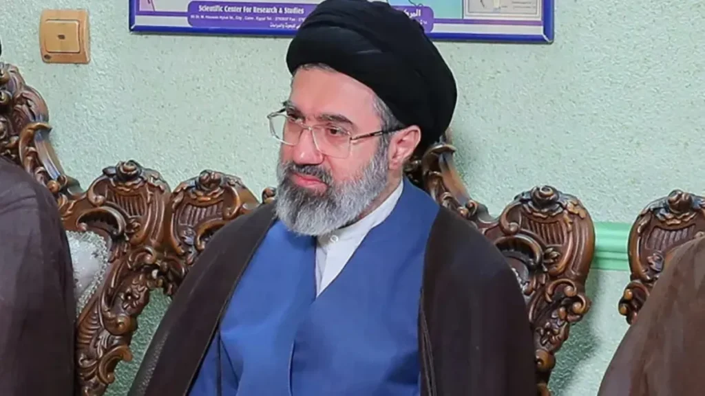 Mojtaba Khamenei का बड़ा बयान: Strait of Hormuz में नया दौर शुरू, युद्धविराम के बीच 'अधिकार नहीं छोड़ेंगे'