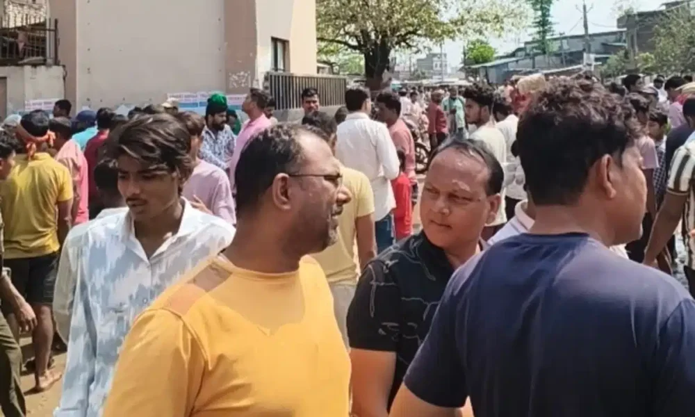 Bihar के बाजार में 42 वर्षीय व्यक्ति का सिर काटा गया, भीड़ ने आरोपी को पीट-पीटकर मार डाला