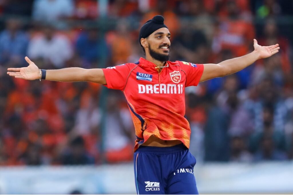 Shashank Singh की बड़ी गलती पर भड़के Arshdeep Singh और Ponting, Video हुआ Viral 32 Shashank Singh की Boundary Blunder पर भड़के Arshdeep और Ponting, PBKS ने LSG को 54 रनों से हराया | Dainik Diary