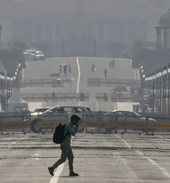Delhi Heatwave: मंगलवार से बारिश-आंधी, IMD ने बताया कब गिरेगा पारा | Dainik Diary