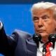 Trump की Iran को चेतावनी: 'Ships लोड हो रही हैं' — Islamabad में JD Vance करेंगे Nuclear Talks, 24 घंटे में होगा फैसला | Dainik Diary