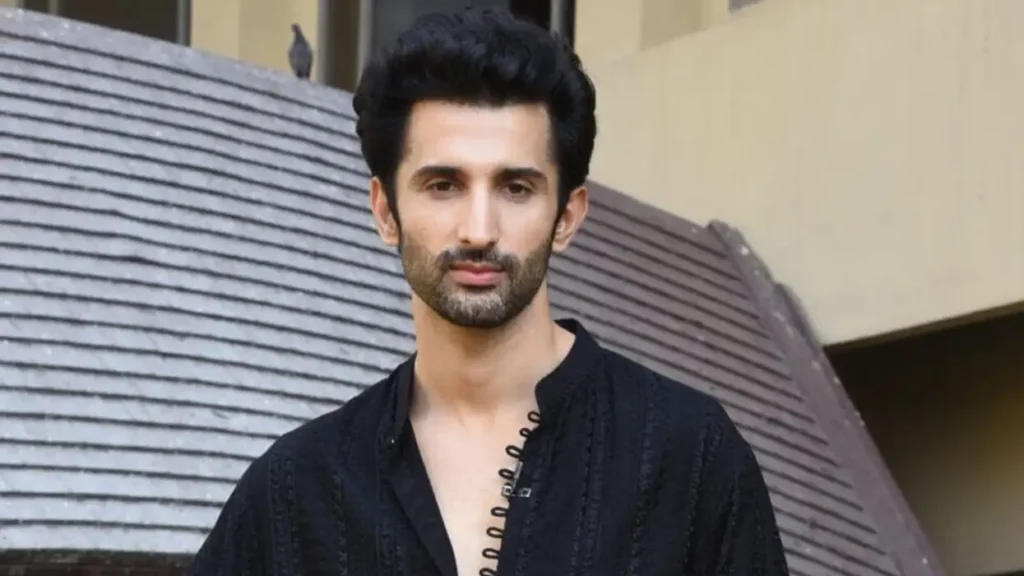 Sidhant Gupta का Birthday पर खुलासा: Dhurandhar की सफलता का राज conviction है, न कि हिंसा का trend 32 Sidhant Gupta का Birthday पर खुलासा: Dhurandhar की सफलता का राज conviction है, न कि हिंसा का trend
