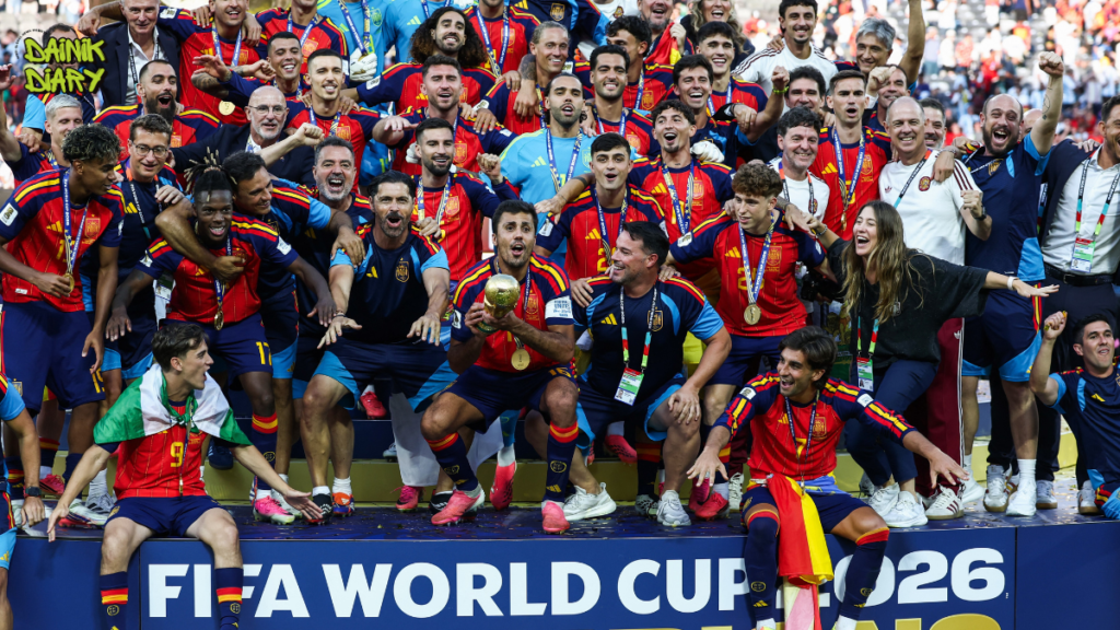 FIFA World Cup 2026 बनेगा फुटबॉल की Golden Generation का आखिरी अध्याय? कई दिग्गज सितारों की भावुक विदाई तय! 32 Dainik Diary Asad 27 1